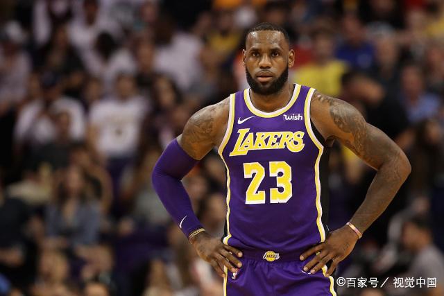 周琦6投6中砍12分5板 他仍是中国男篮最稳的点