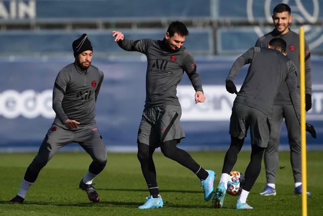 马克西33分76人送黄蜂3连败 骑士力克活塞