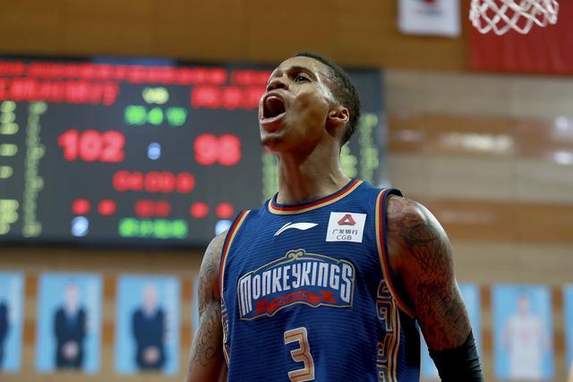 CBA夏联-赵柏清26+9同曦险胜宁波 邬挺嘉17+11